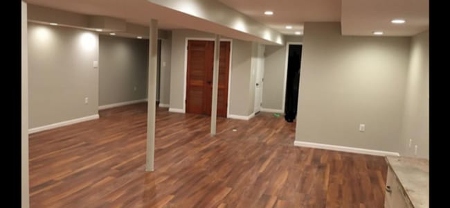 Building Photo - Bright and Cheery 4 Bedroom Home in Desiriable Sheffield Neighborhood