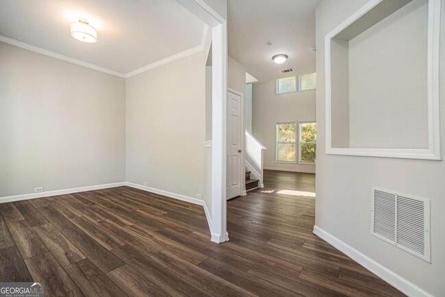 Building Photo - 3755 Uppark Dr