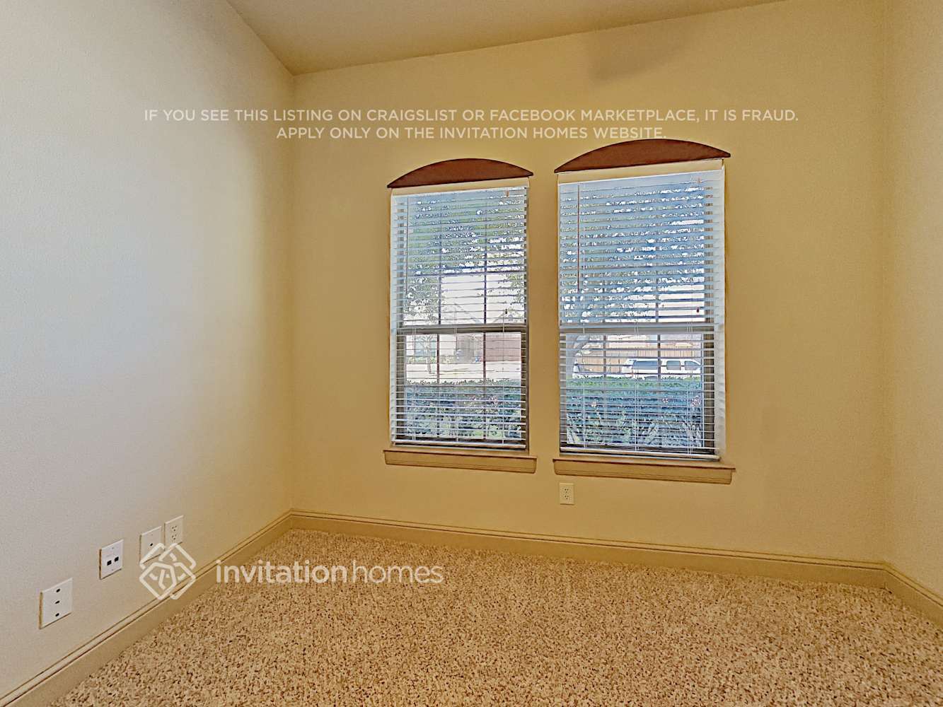 Building Photo - 105 Prairie Dunes Dr