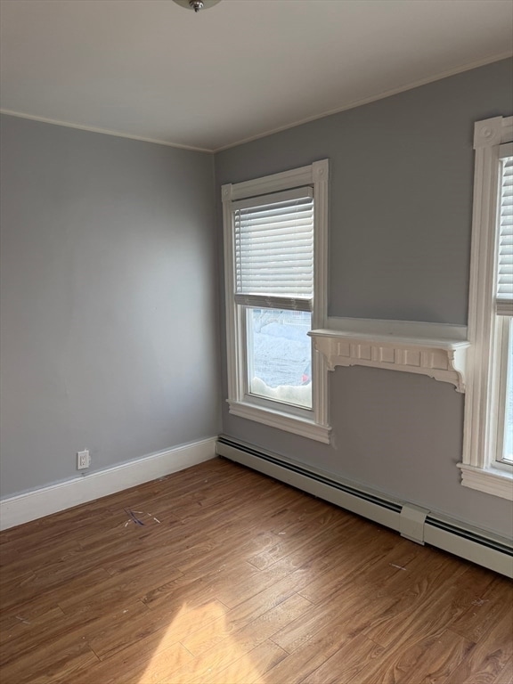 Building Photo - 17 Nichols St