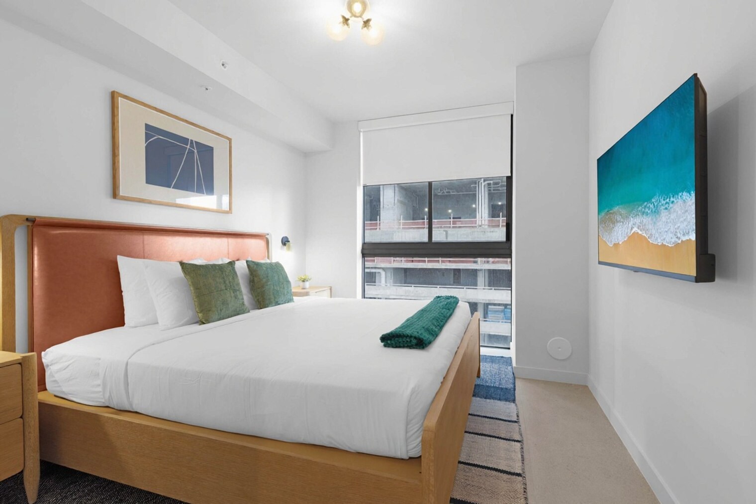 Building Photo - 11 NE 6th St