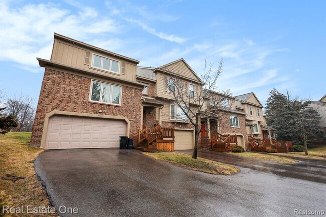 Building Photo - 4222 Breckenridge Dr