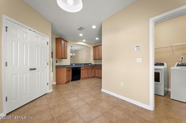 Building Photo - 1174 Wild Ginger Lane