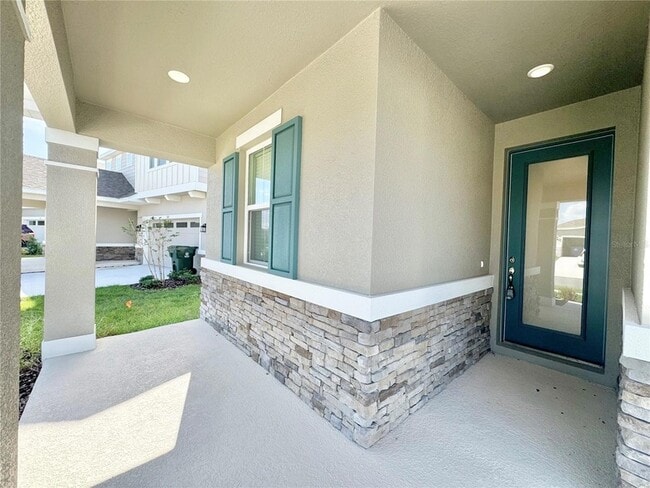 Building Photo - 824 Griffon Ave