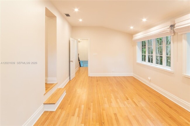 Building Photo - 1257 Mariola Ct