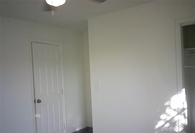 Building Photo - 1060 65th St S