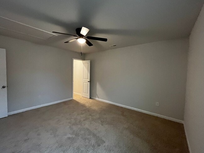 Building Photo - Beautiful Home in New Bern West