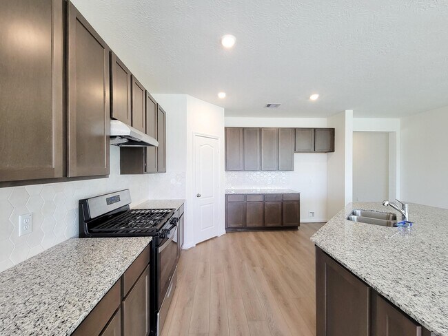 Building Photo - 2815 Lyra Ct