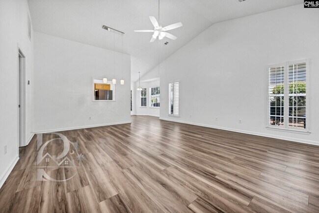 Building Photo - 112 Ivy Garden Ln