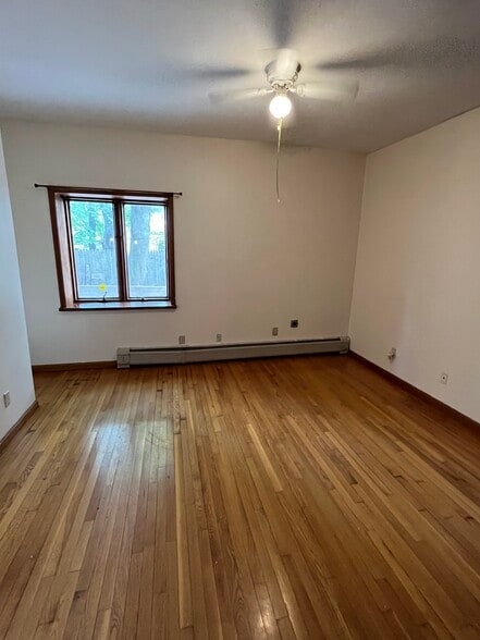 Dining Room - 365 Hamilton St