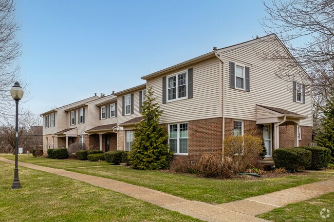 Primary Photo - Alpine Condos