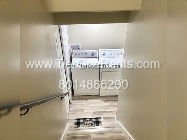 Building Photo - This property offers a NO DEPOSIT option a...