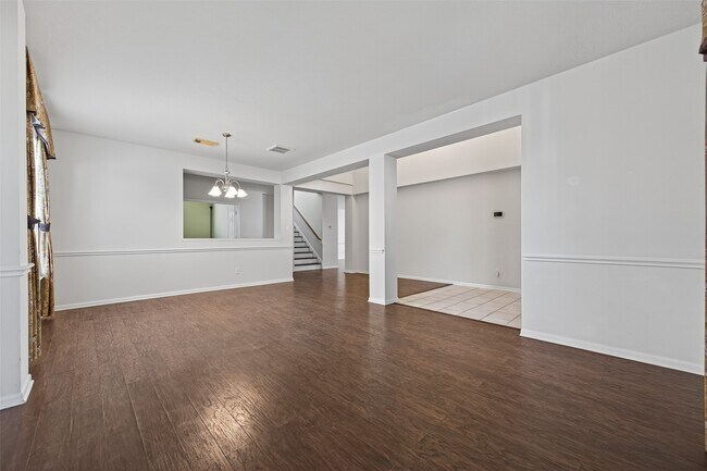 Building Photo - 16515 Cypress Thicket Dr