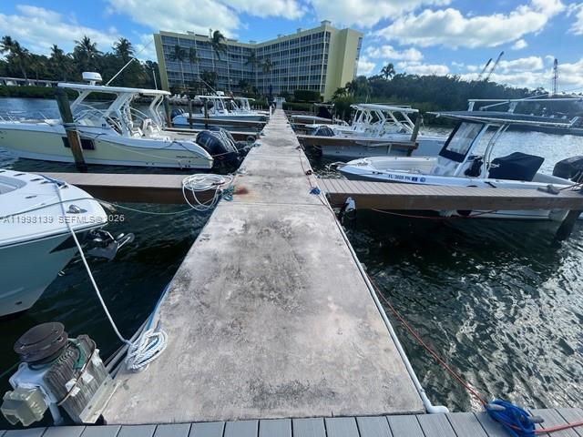 Building Photo - 200 Harborview Dr