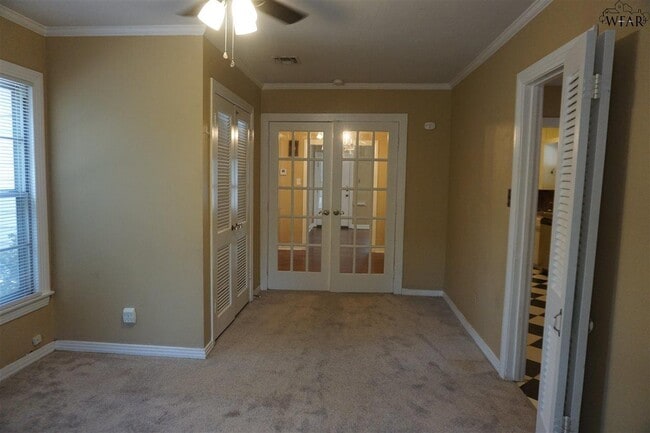 Building Photo - 1630 Speedway Ave