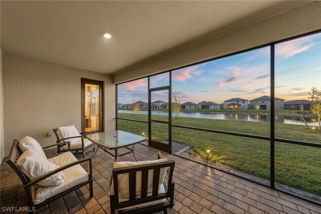 Building Photo - 3257 Altimira Dr