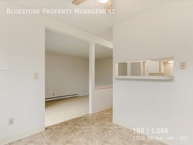 Building Photo - 12520 SW Gem Ln