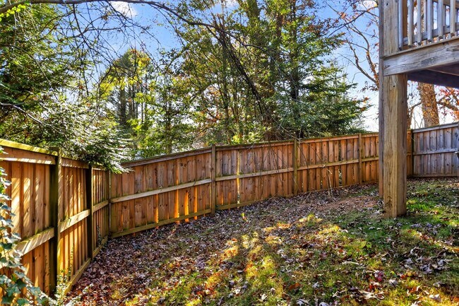 Building Photo - Asheville Rental-Beverly Hills Area