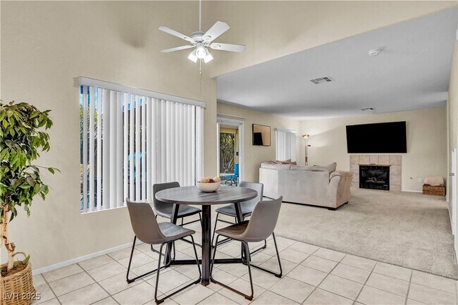 Building Photo - 9309 Mountain Rise Ave