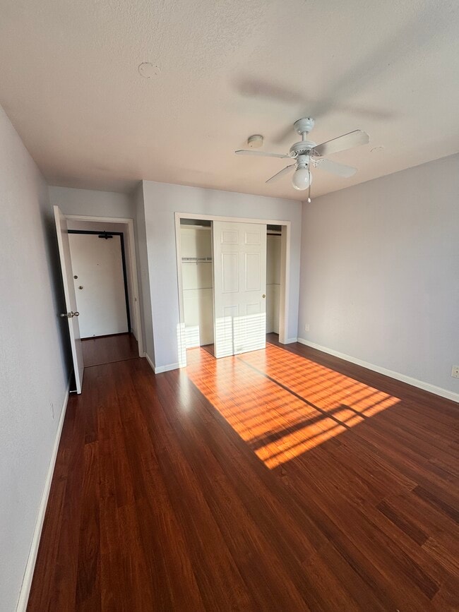 Building Photo - 1358 Noe St