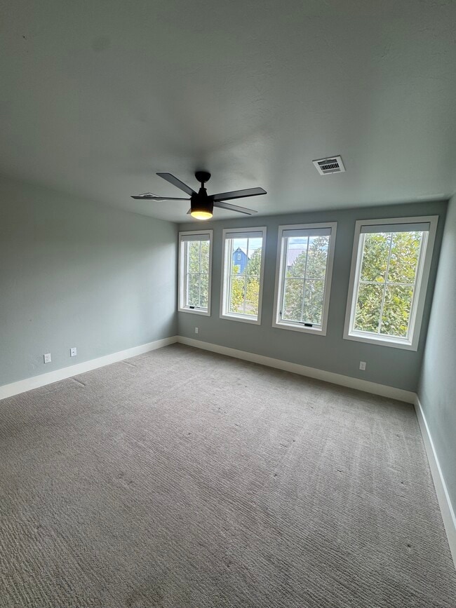 Building Photo - 1817 Runway Blvd