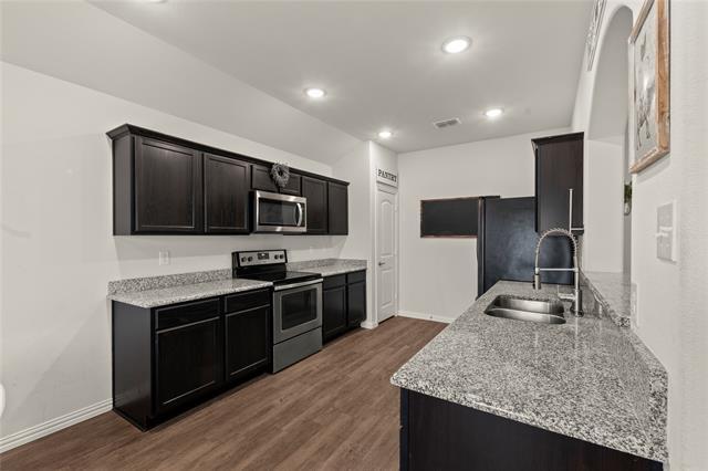 Building Photo - 115 Oak Spgs Lp