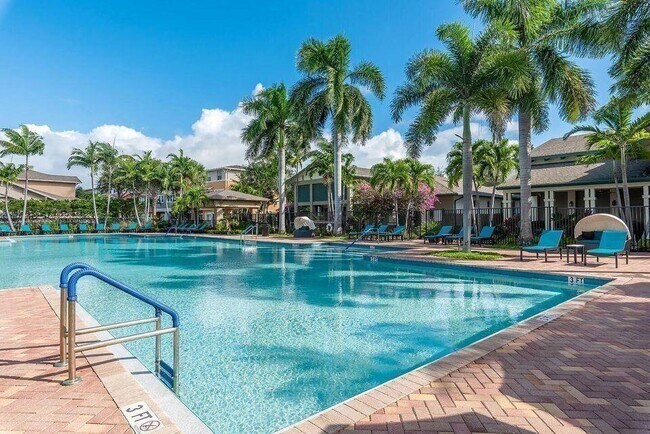 Building Photo - 685 Pacific Grove Dr