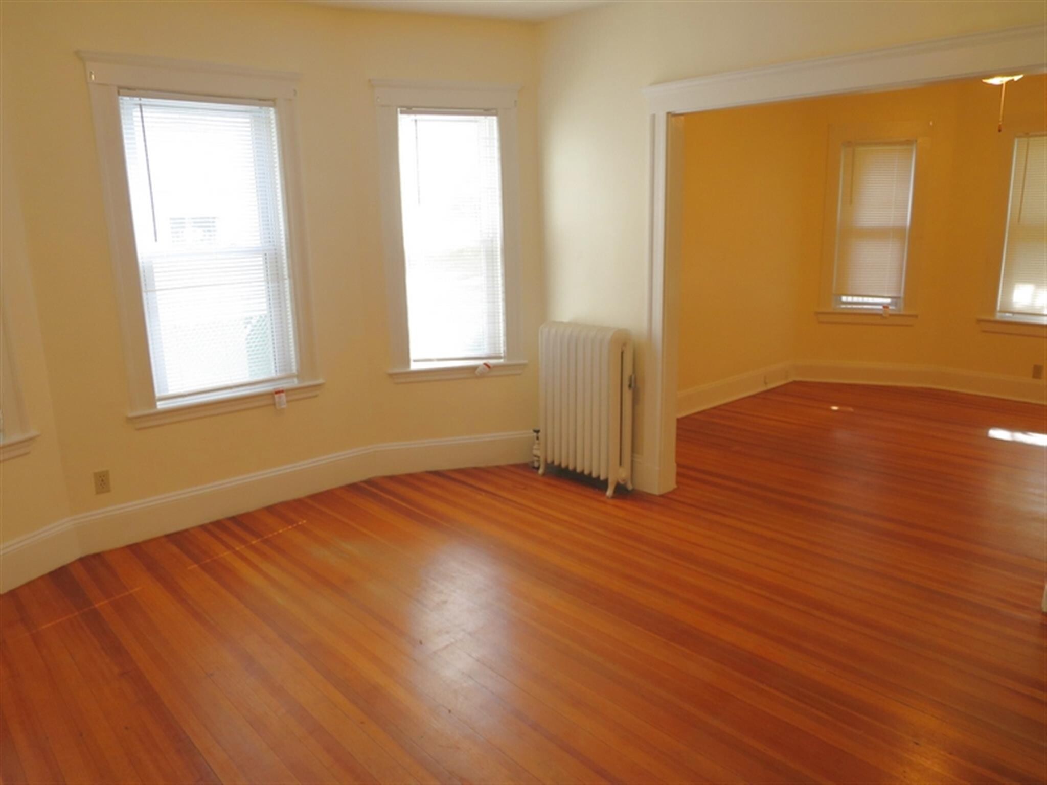 Building Photo - 5 Freeman St