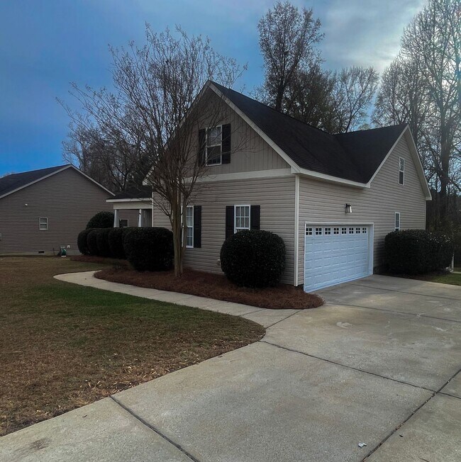Building Photo - 282 Braddock Dr