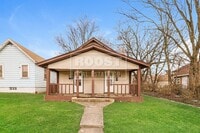 Building Photo - One bedroom, one bathroom double in Springfield