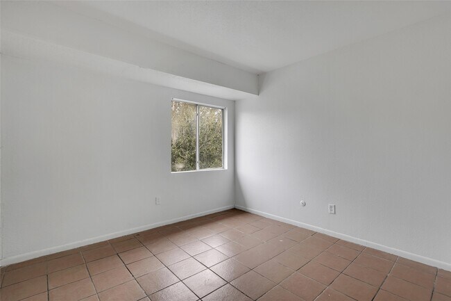 Building Photo - 12610 Ashford Meadow Dr