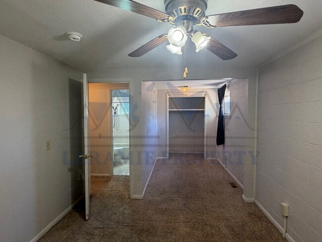 Building Photo - 529 E Spring Creek Dr