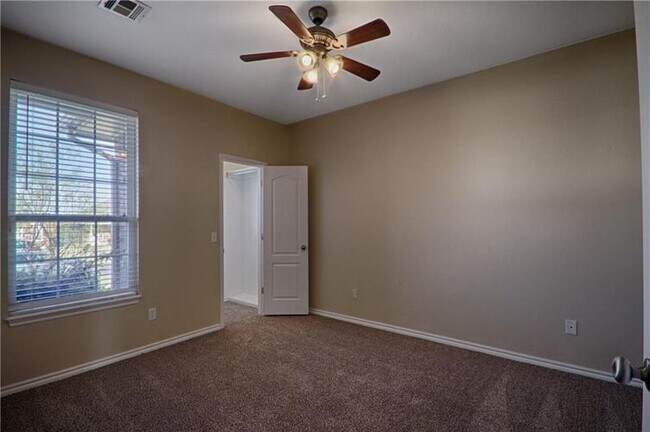 Building Photo - 11326 NW 121st Pl