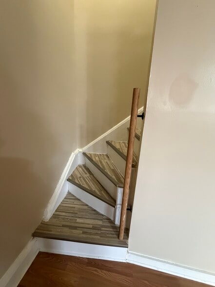 Stairs to additional rooms - 44 Webster St