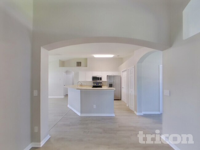 Building Photo - 2941 Grayton St