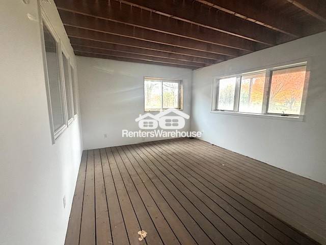 Building Photo - 2800 Hunter Dr