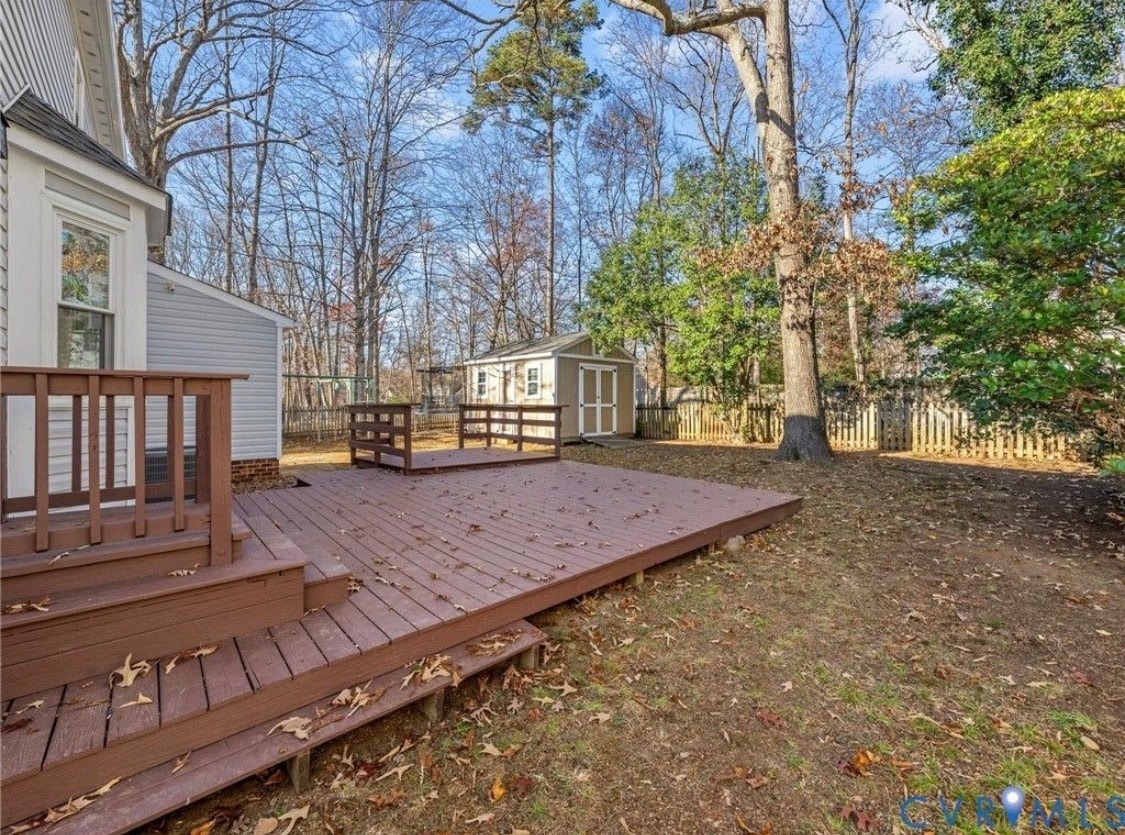 Building Photo - 13706 Danbury Dr