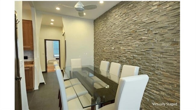 Building Photo - 1535 E 31st St