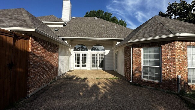 Building Photo - 18532 Bay Pines Ln