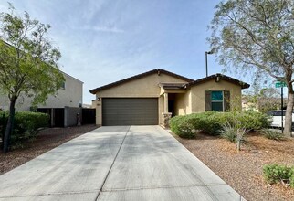 Building Photo - 21415 W Holly St