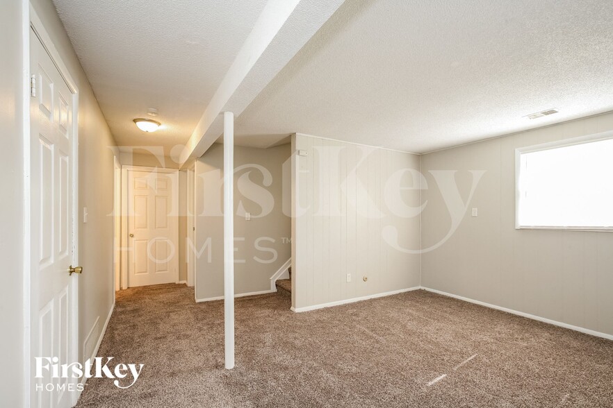 Building Photo - 329 Coronado Rd