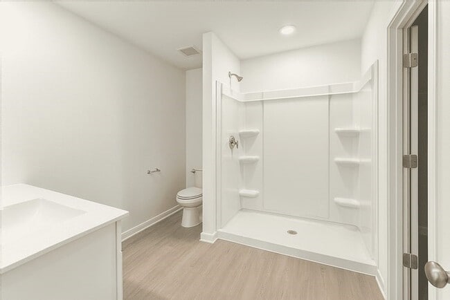 Building Photo - 861 Vlg Brk Dr