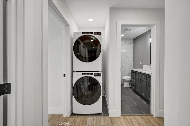 Building Photo - 3948 San Marcos Ave