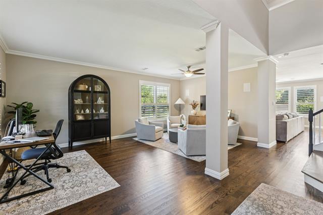 Building Photo - 5800 Palomino Dr