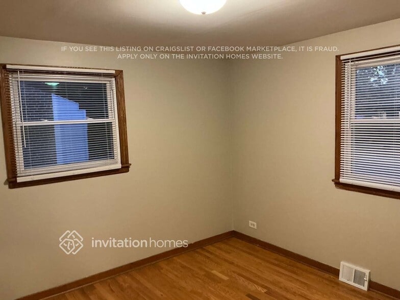 Building Photo - 3615 Cleveland Ave