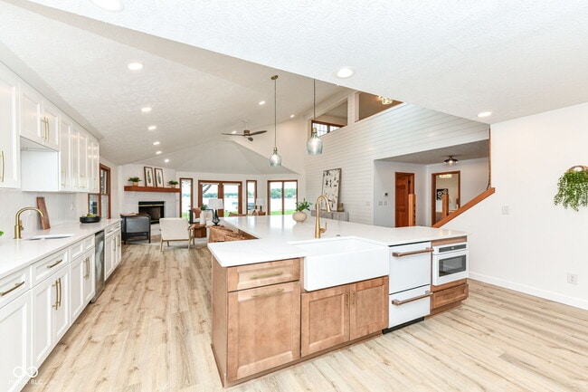Building Photo - 133 Patriots Landing Dr