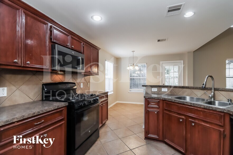 Building Photo - 12218 Sunlight Peak Ln