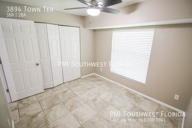 Building Photo - 3894 Town Terrace