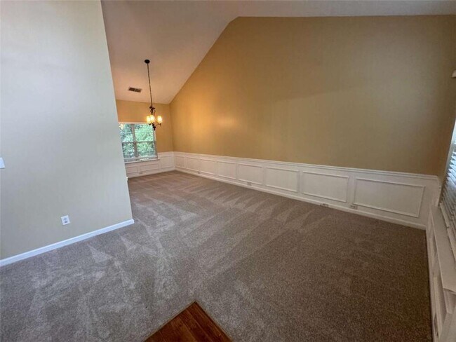 Building Photo - 1060 Litchfield Way SW