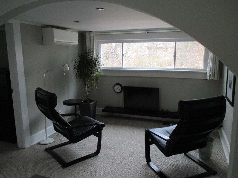 Building Photo - 254 Baird Cove Rd